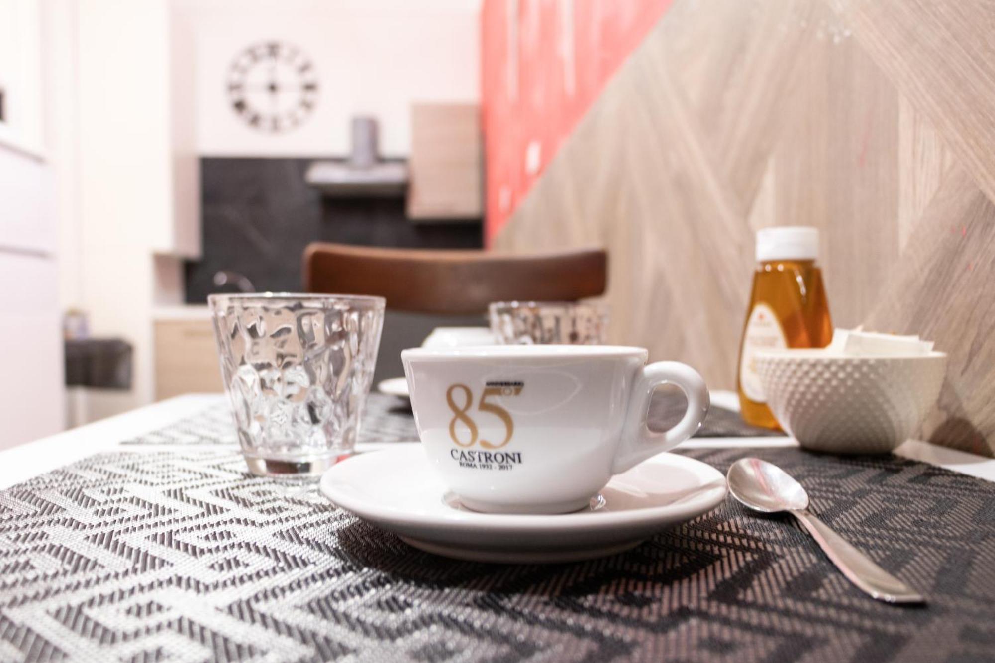 ローマ Domus Castroni Scipioni Bed & Breakfast エクステリア 写真